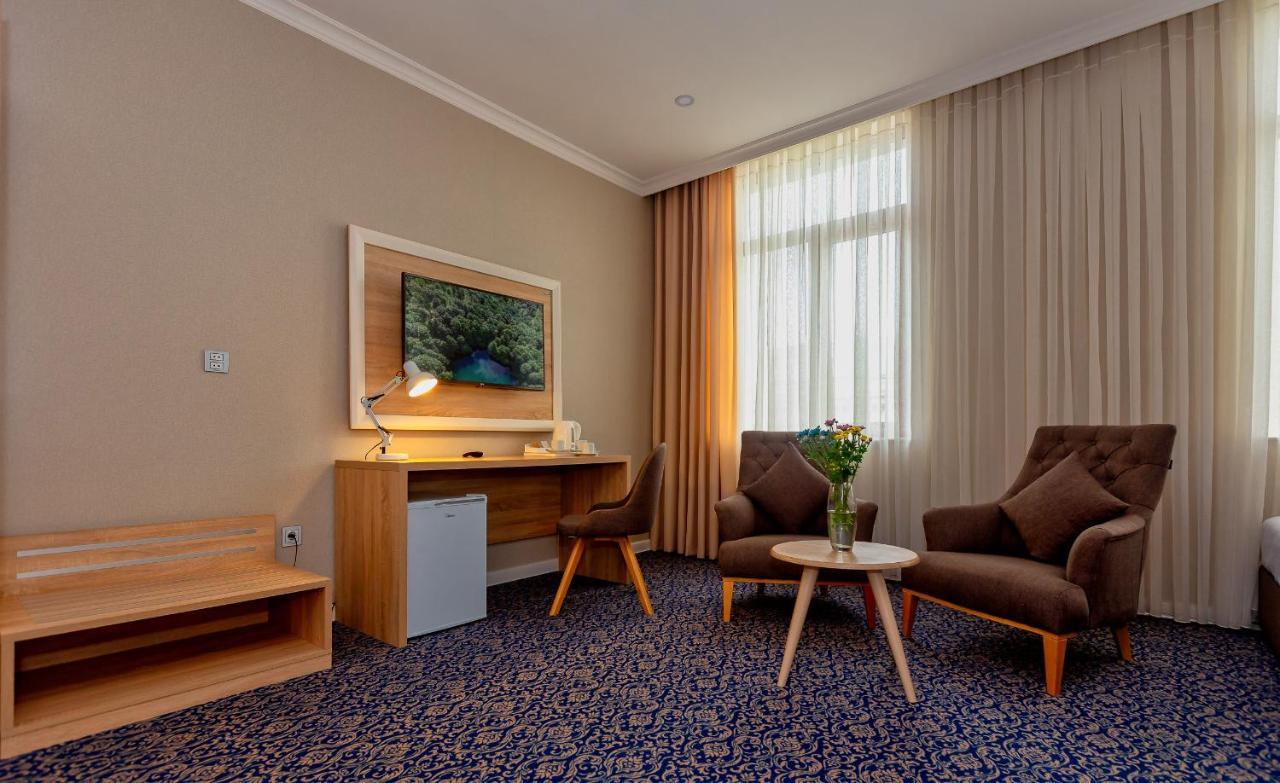 Golden City Hotel Baku Exterior foto