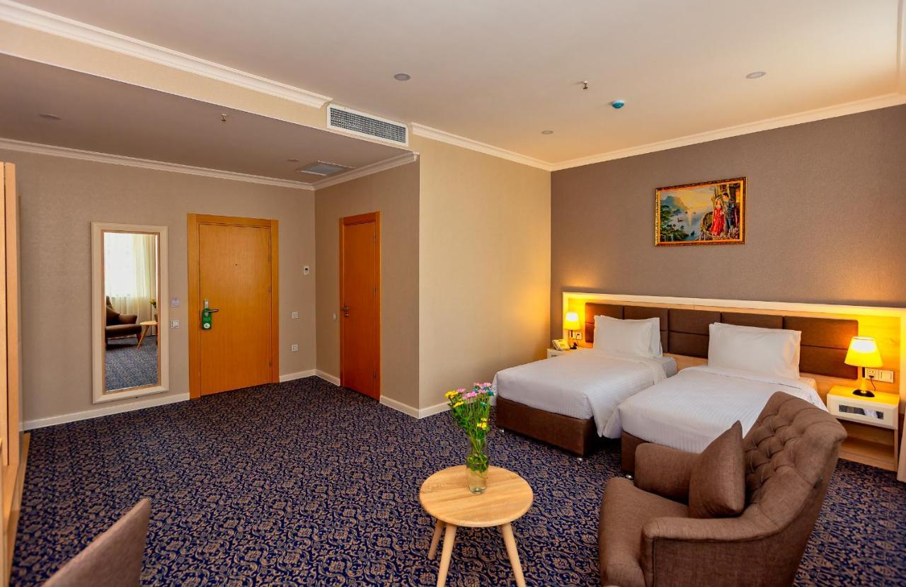 Golden City Hotel Baku Exterior foto