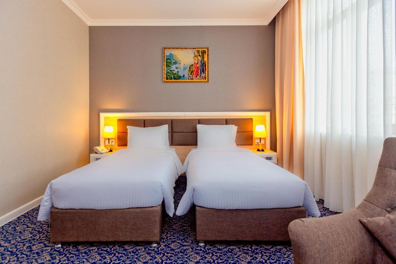 Golden City Hotel Baku Exterior foto